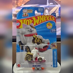 Hot Wheels Feline lucky